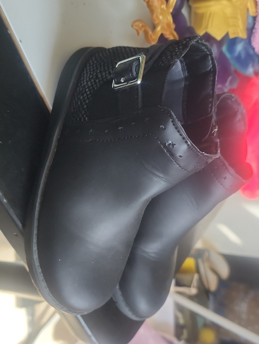 Sz 10M Stride Rite Agnes Black Leather Ankle Boots